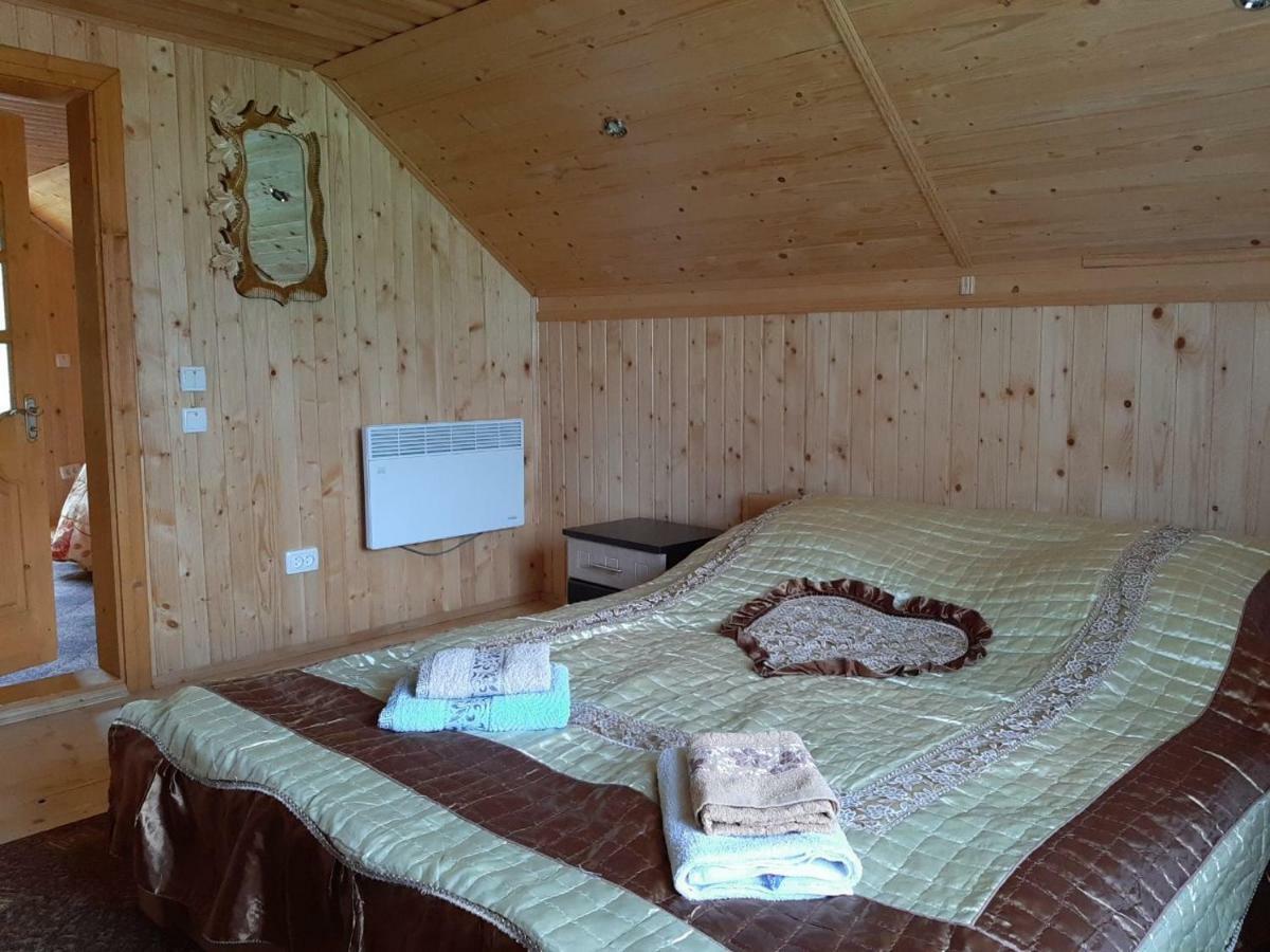 Котедж "Барвінок" Verhovîna Exterior foto