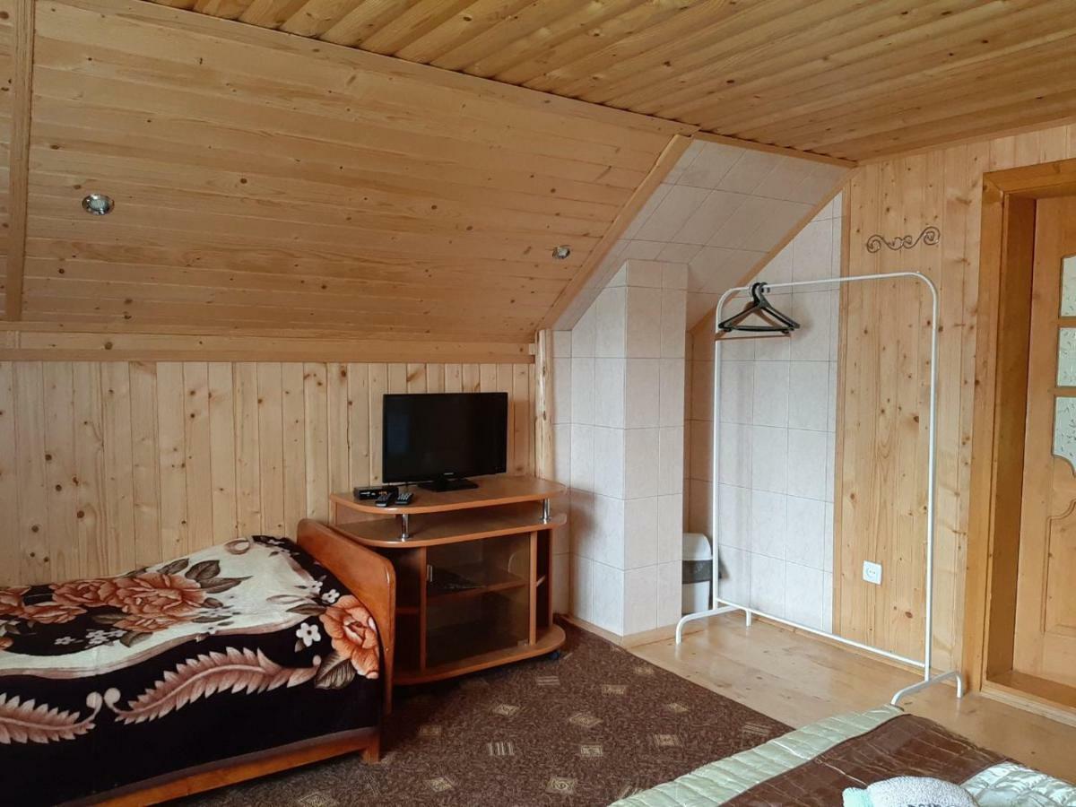 Котедж "Барвінок" Verhovîna Exterior foto